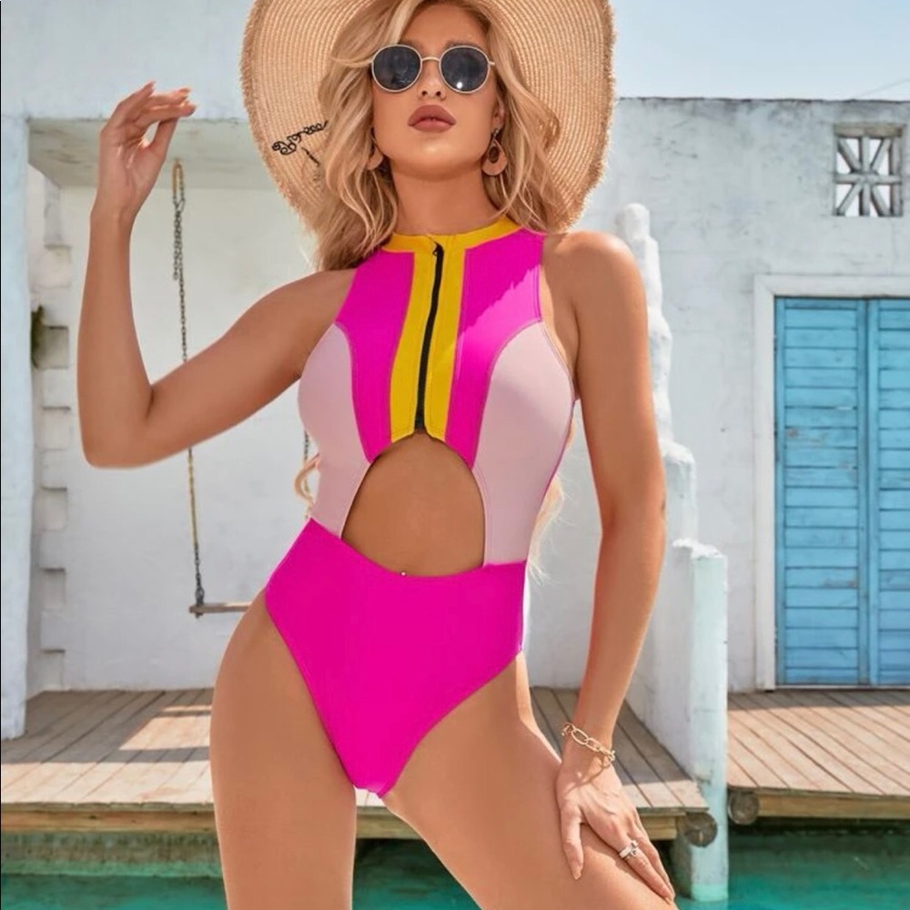 *NEW* SHEIN Colorblock Zipper Front Cut Out High Neck One Piece Swimsuit